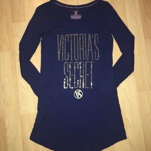 VICTORIA’S SECRET LONG SLEEP SHIRT